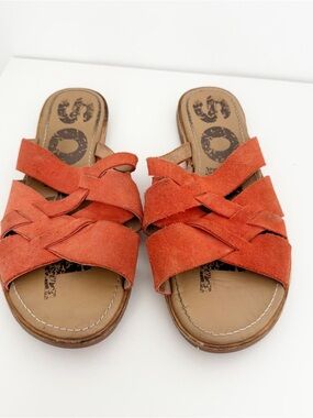 Sorel Women's Orange Suede Woven Slide Sandals